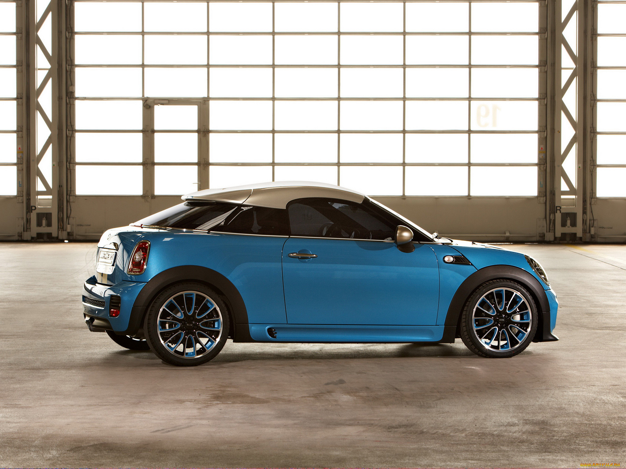 , mini